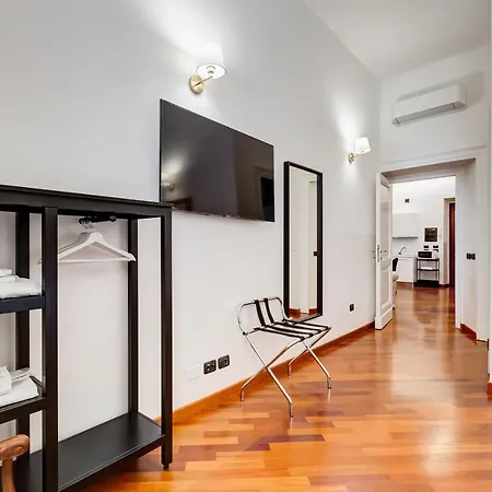 Bdc - Spanish Steps Gold 2bdr 罗马