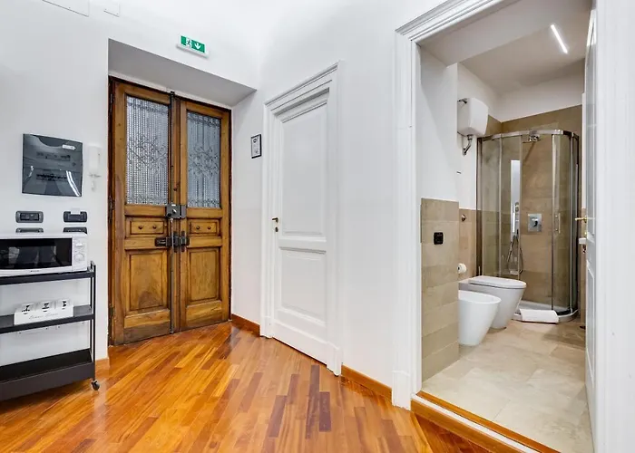 Bdc - Spanish Steps Gold 2bdr *