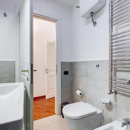 Bdc - Spanish Steps Gold 2bdr * Rzym