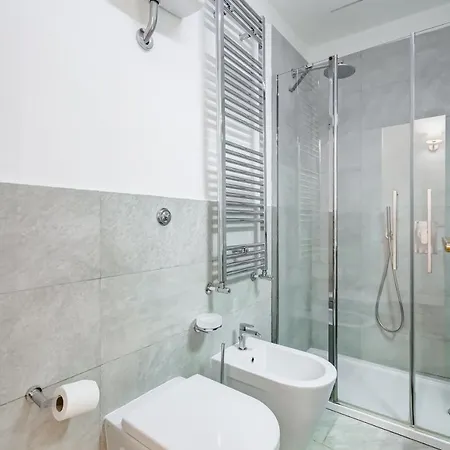 Bdc - Spanish Steps Gold 2bdr * Rzym