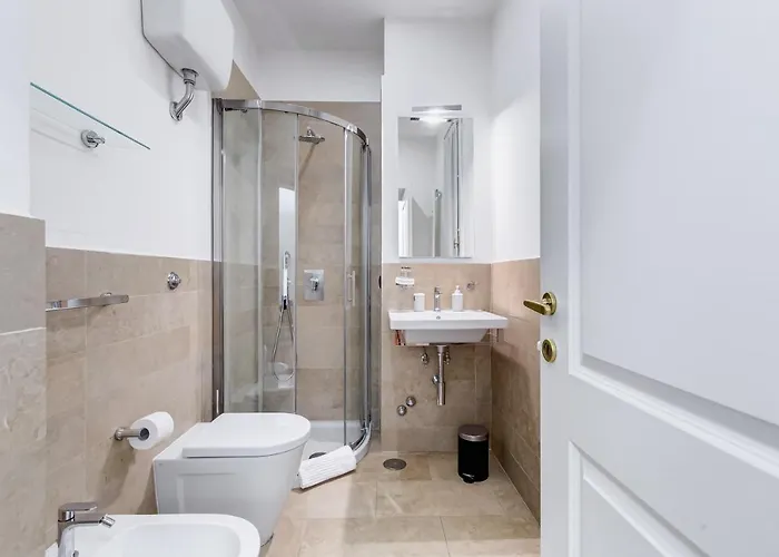 Bdc - Spanish Steps Gold 2bdr *