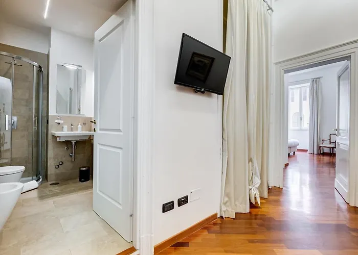 Bdc - Spanish Steps Gold 2bdr Appartement