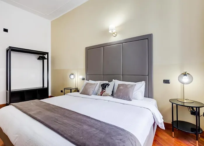 Bdc - Spanish Steps Gold 2bdr * Rome