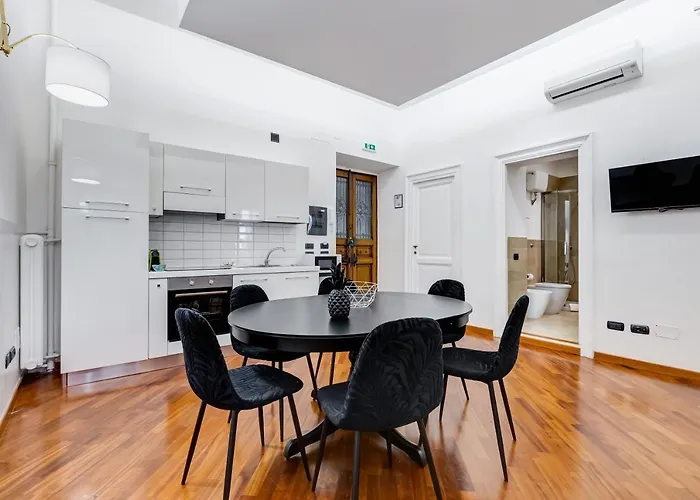 Bdc - Spanish Steps Gold 2bdr Apartment Rom