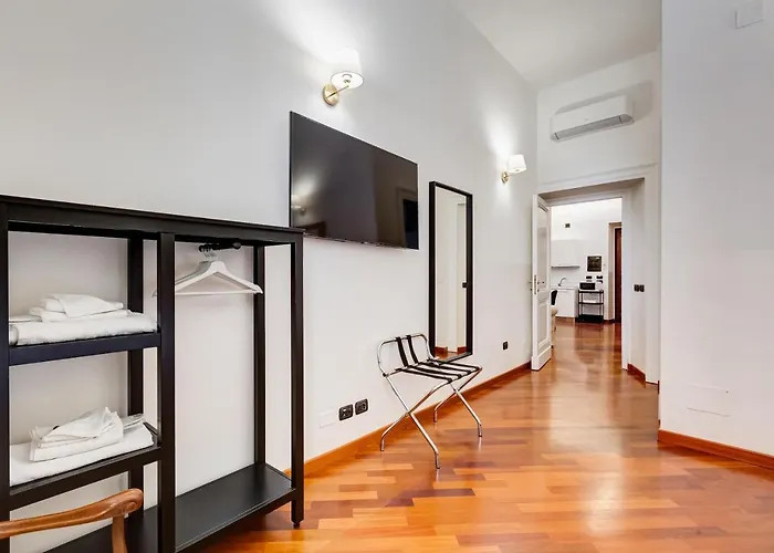 Bdc - Spanish Steps Gold 2bdr Roma