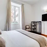 Bdc - Spanish Steps Gold 2bdr