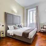 Bdc - Spanish Steps Gold 2bdr