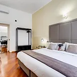Bdc - Spanish Steps Gold 2bdr *